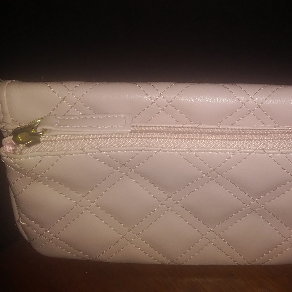 Pastel Pink Leather-Looking Vinyl Wallet